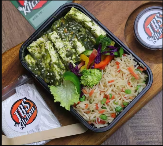 Popeyes Favorite  Paneer Meal box